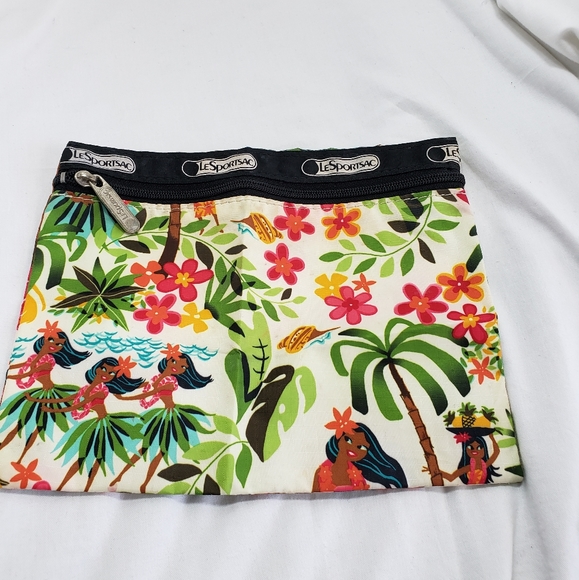 Lesportsac Handbags - C8,586 Lesportsac Zipper Case Bag